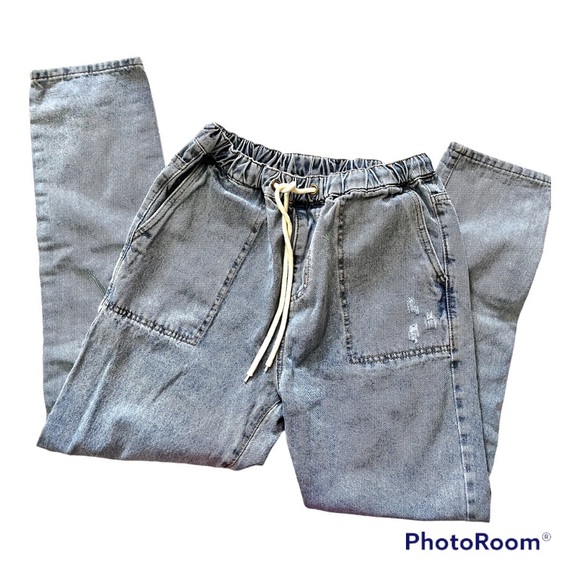 High Waist Drawstring Ripped Jeans - Picture 4 of 7